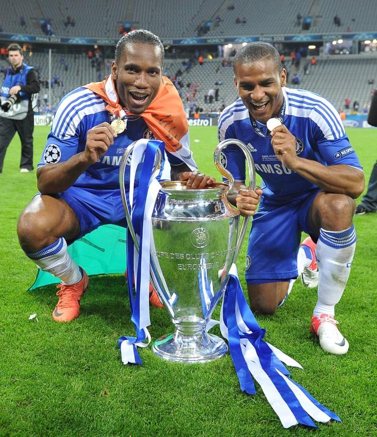 包含德罗巴官方宣布重返赛场新规，TES引发争议！的词条